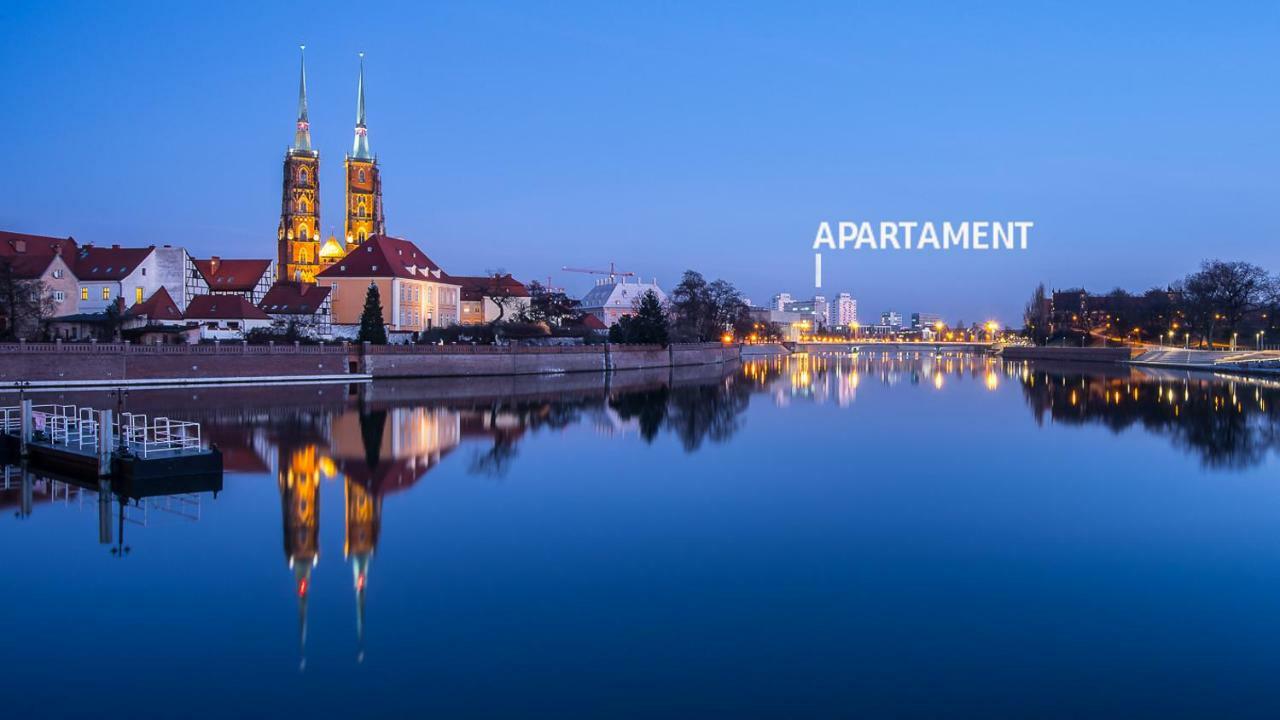 City On Foot Вроцлав Экстерьер фото